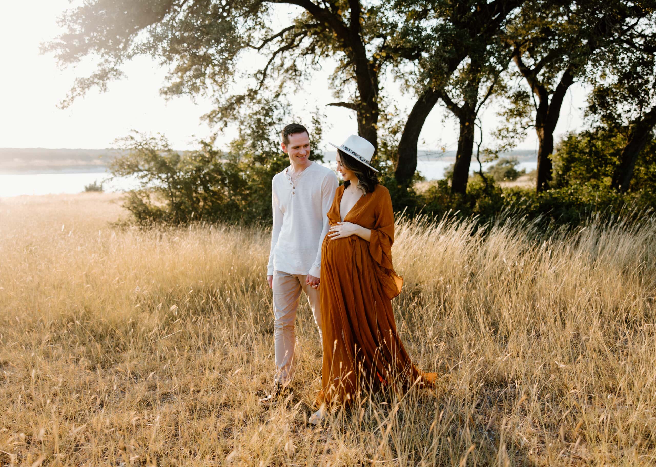 lake georgetown texas maternity session