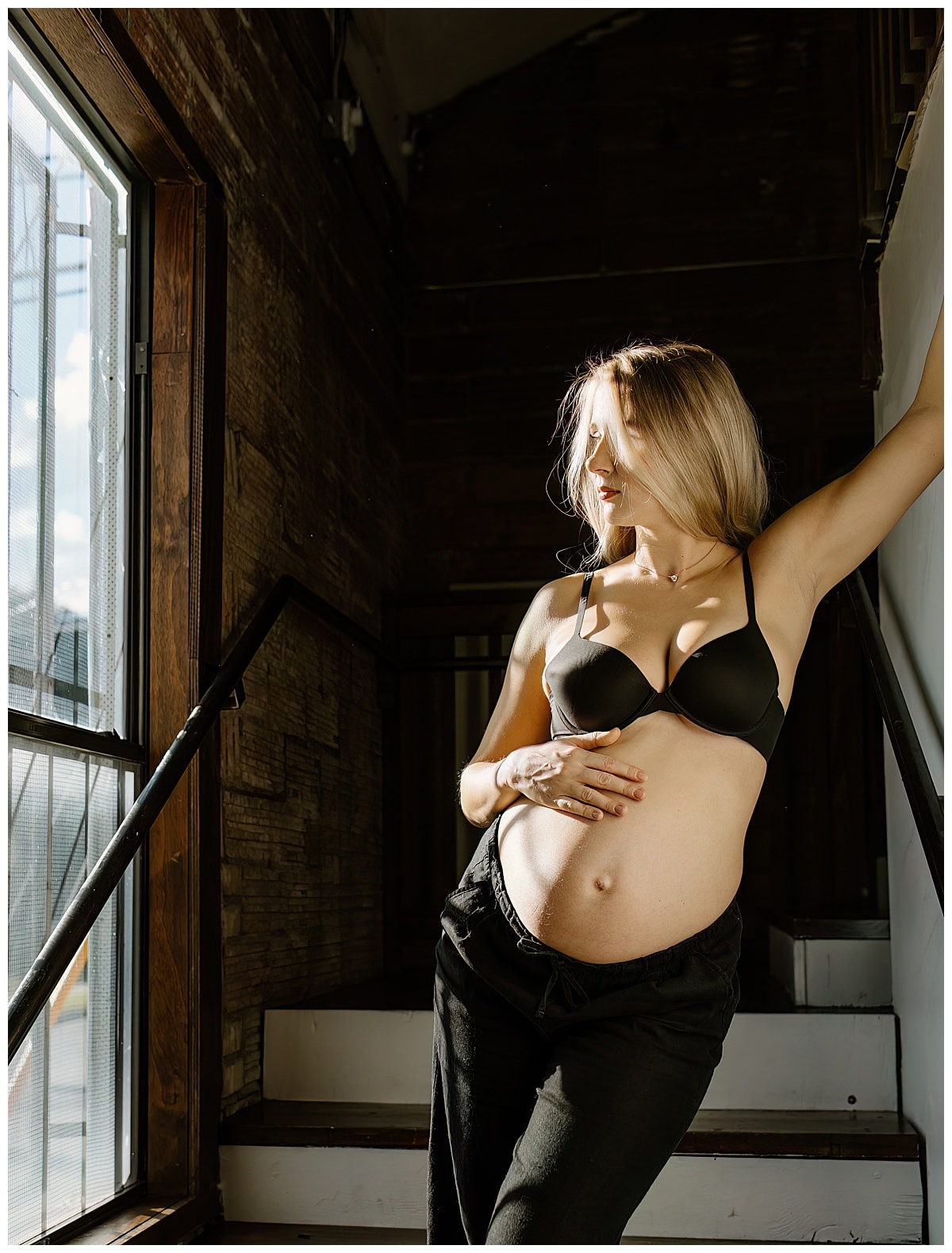 Woman leans against the wall for Austin Motherhood Photographer
